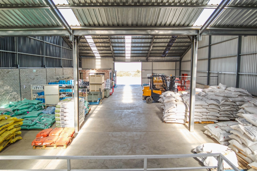 Commercial Property for Sale in Cookhouse Eastern Cape